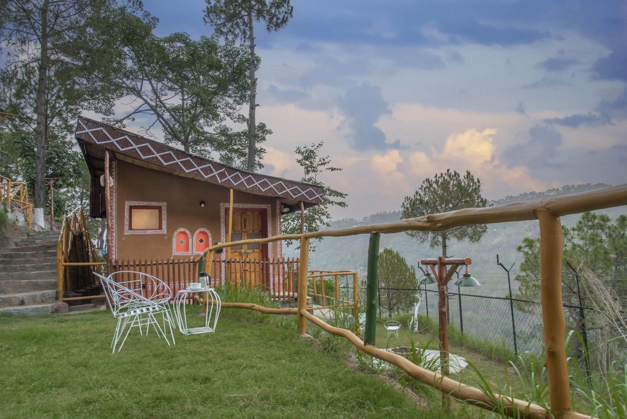 A Kasauli Ggaon By Echor Hotel Exterior photo