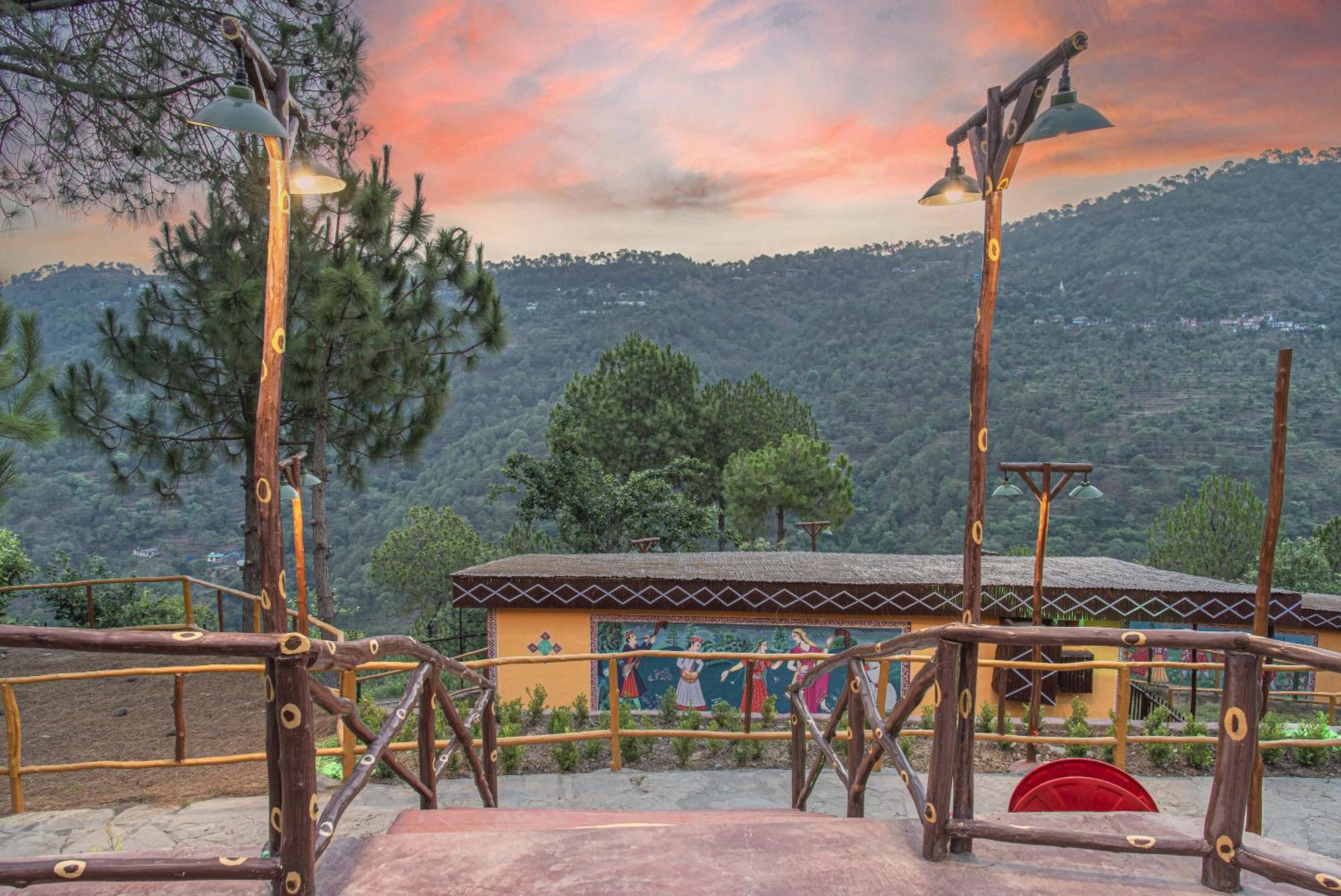 A Kasauli Ggaon By Echor Hotel Exterior photo