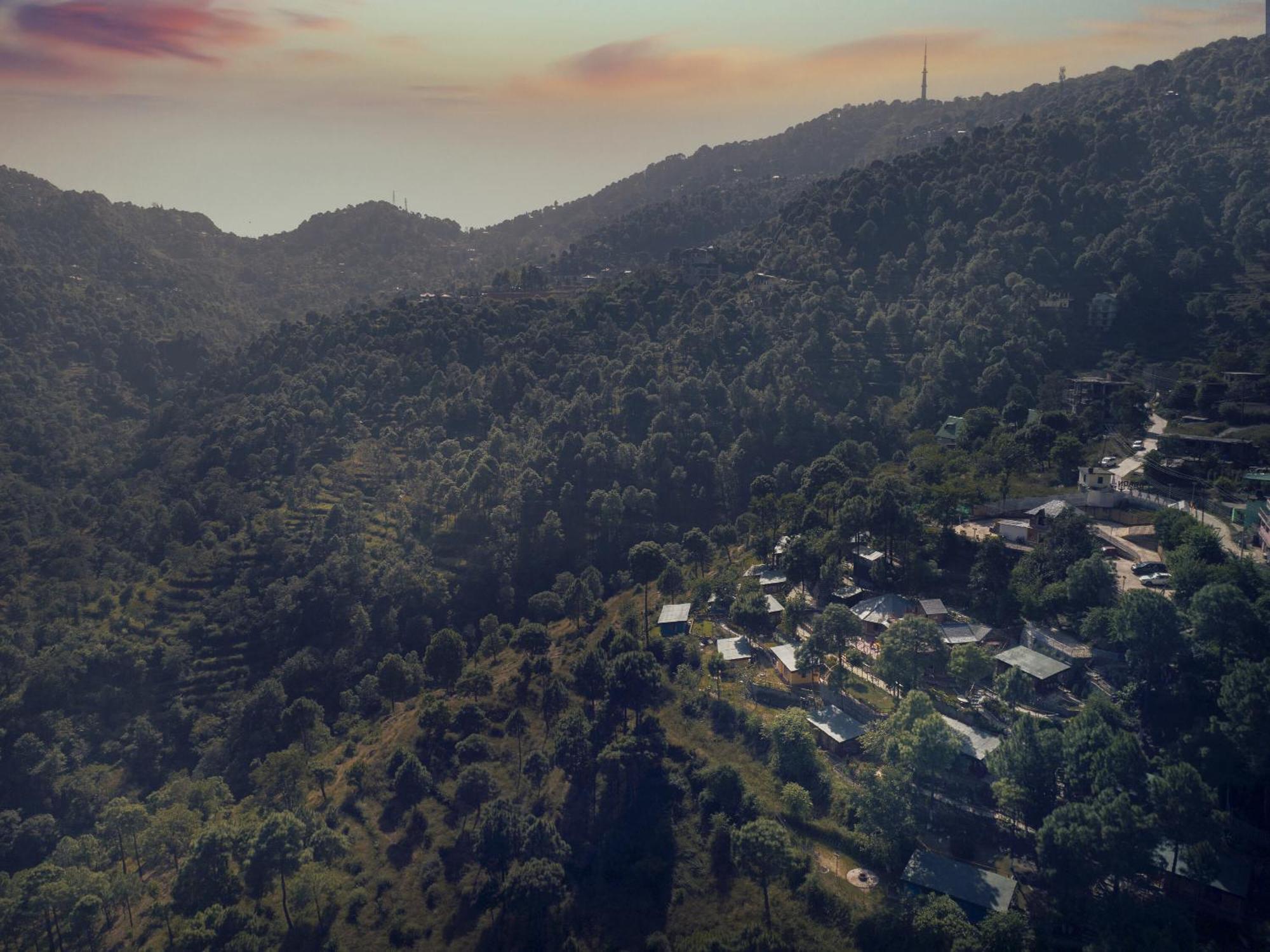 A Kasauli Ggaon By Echor Hotel Exterior photo